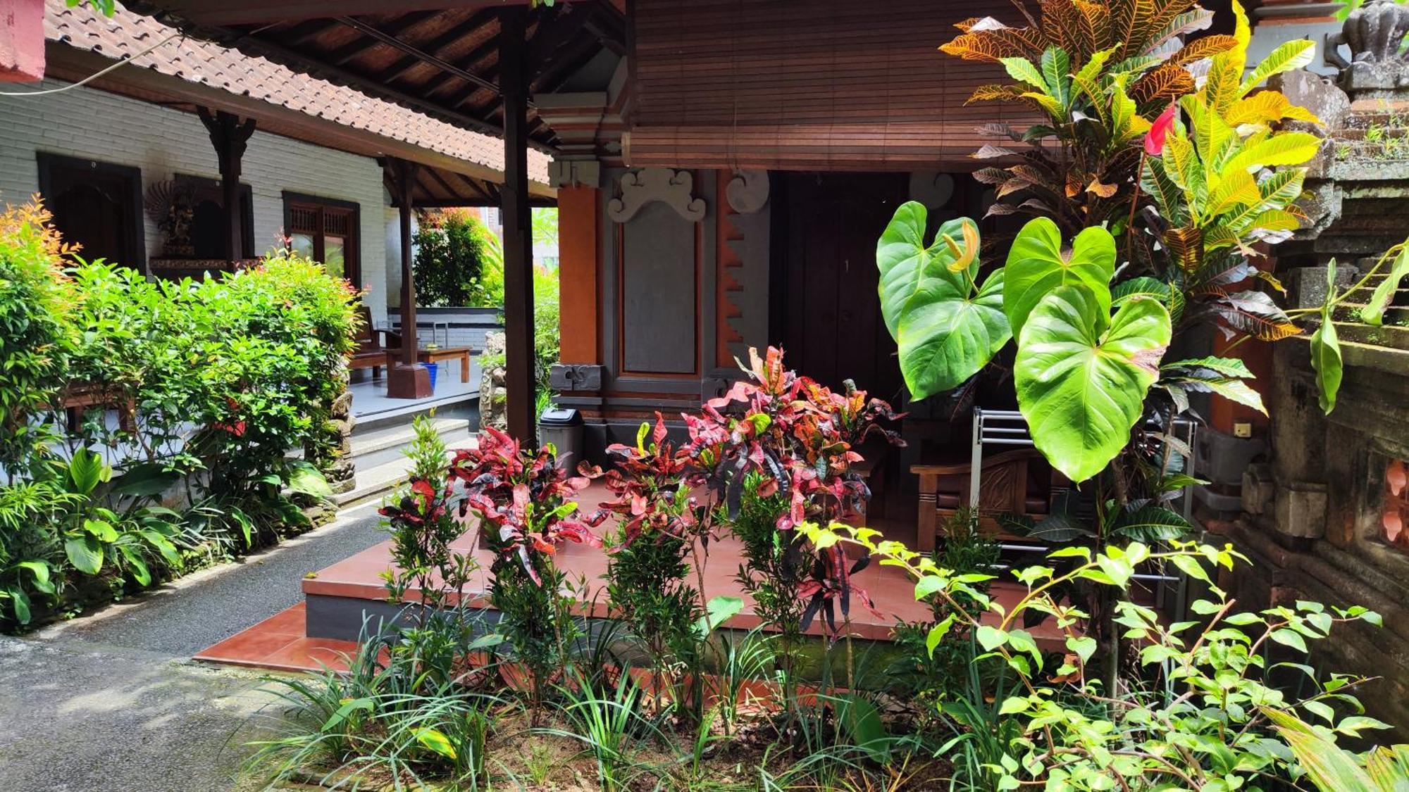 Swan Inn Ουμπούντ Εξωτερικό φωτογραφία